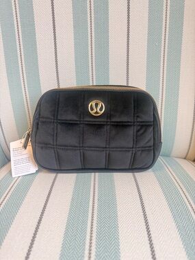 lululemon athletica Black Quilted belt bag with Gold Logo Accent